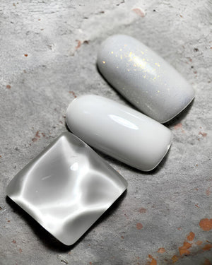 DARK Pro Base #01 (DAMAGED EXTERIOR OF BOTTLE)
