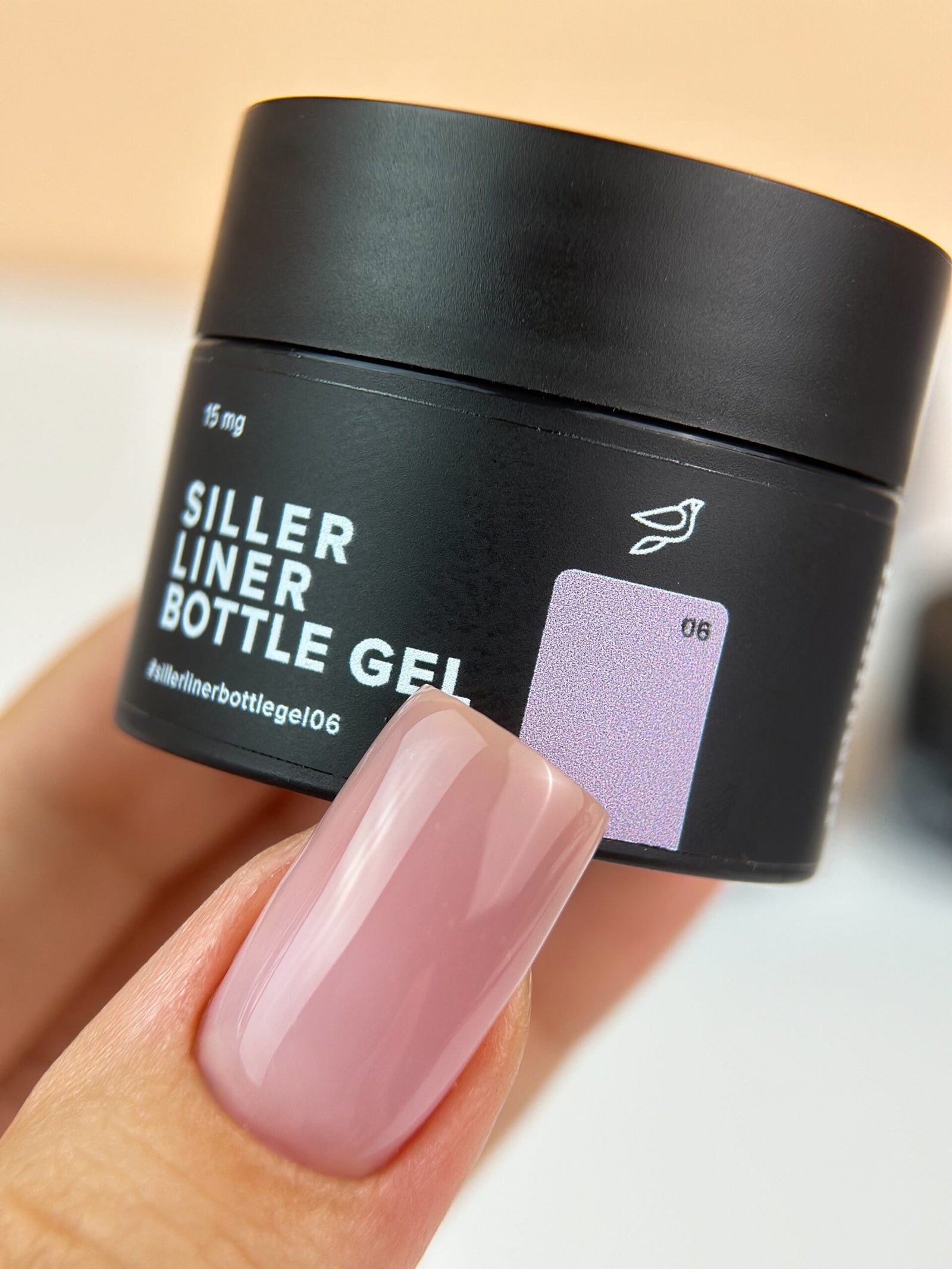 Siller Liner Bottle Gel #06