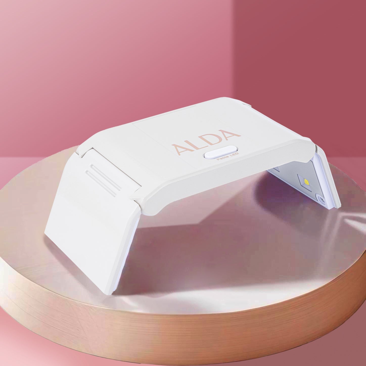 Alda Petite LED lamp