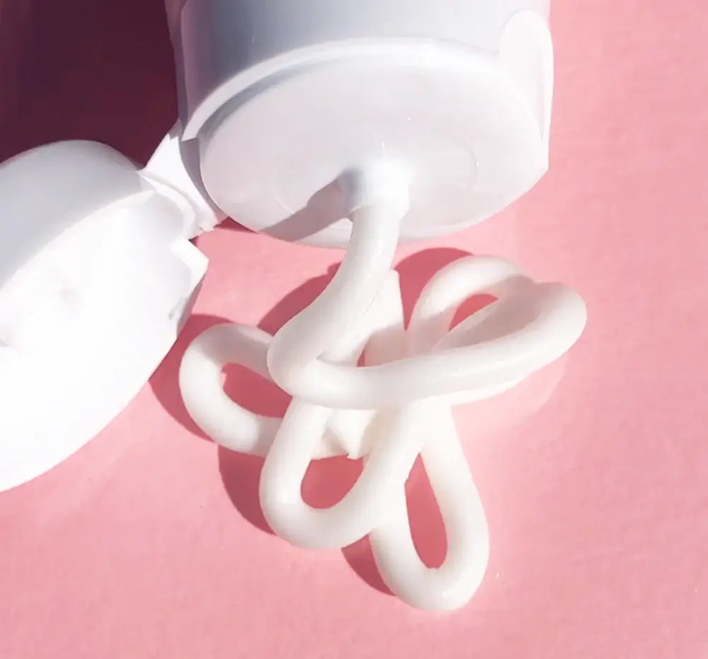 Farmhouse Fresh- Blissed Moon Dip Back to Youth Ageless Mousse for Hands