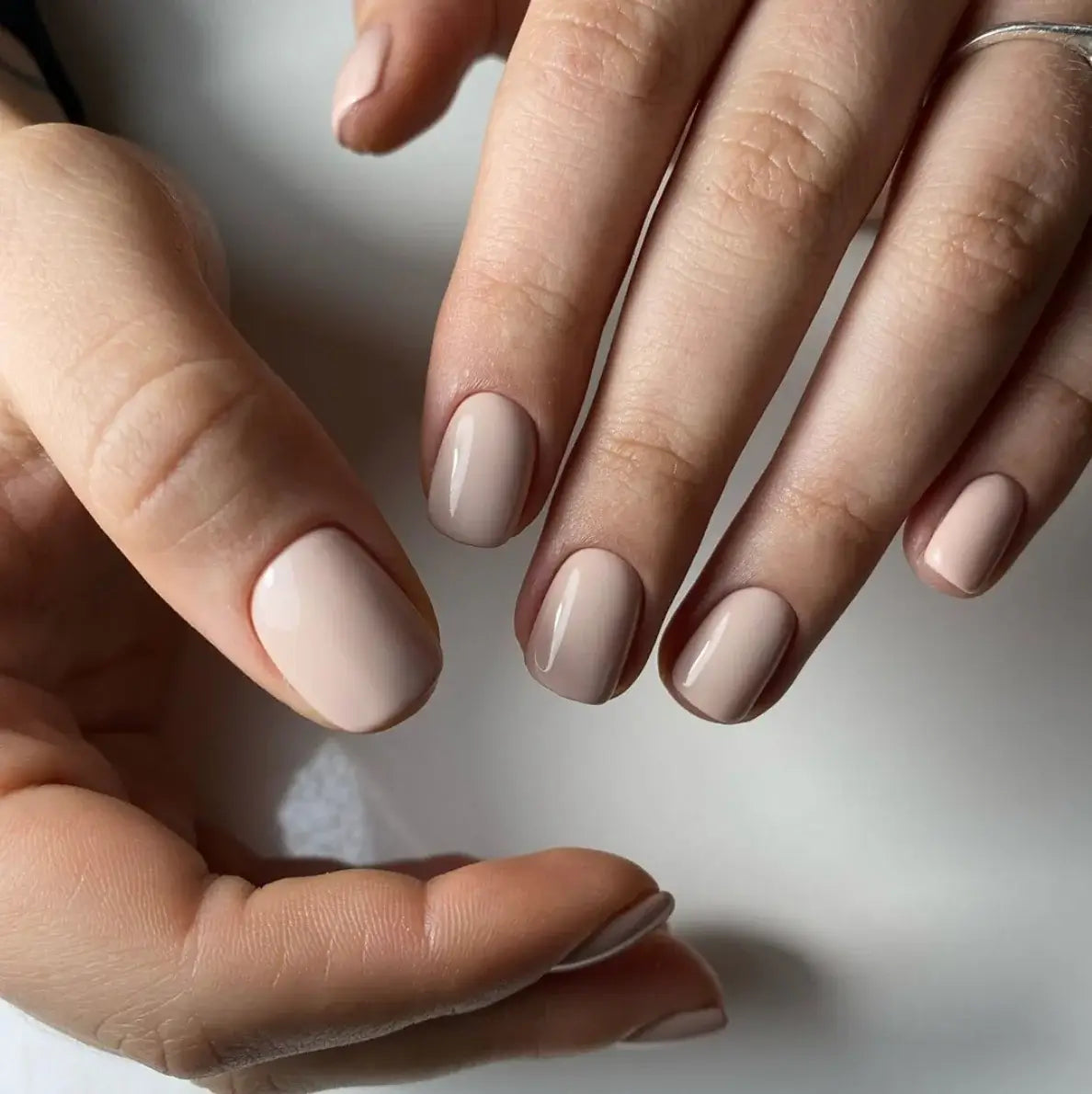 LUXIO by AKZENTZ- Conceal