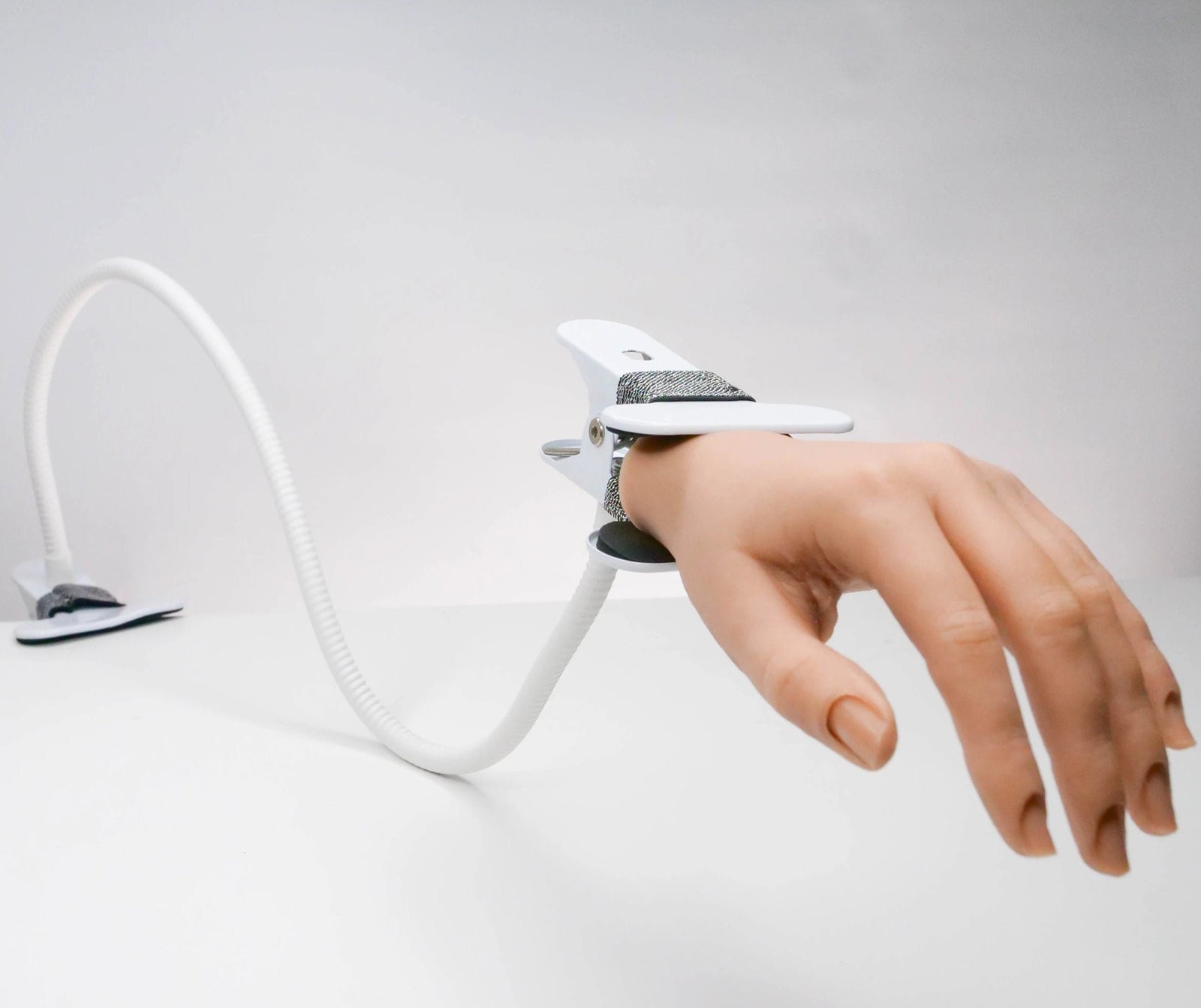 Red Iguana Long Stand for 2.0 Silicone Hand