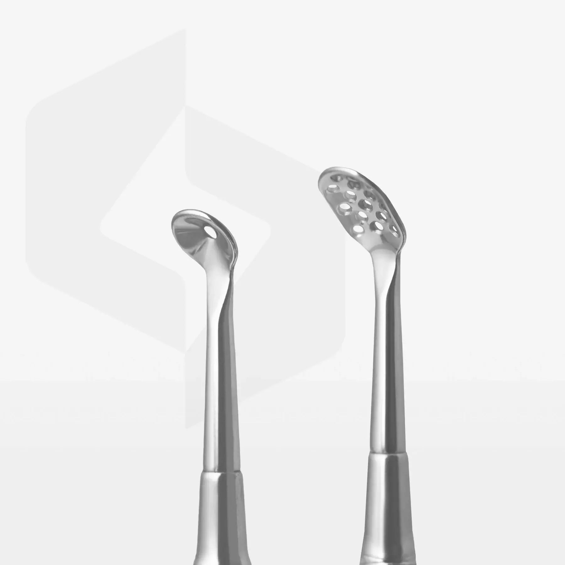 Staleks Cosmetology Double-Ended Spoon EXPERT 20 TYPE 1 (Uno & Oval With 15 Holes)