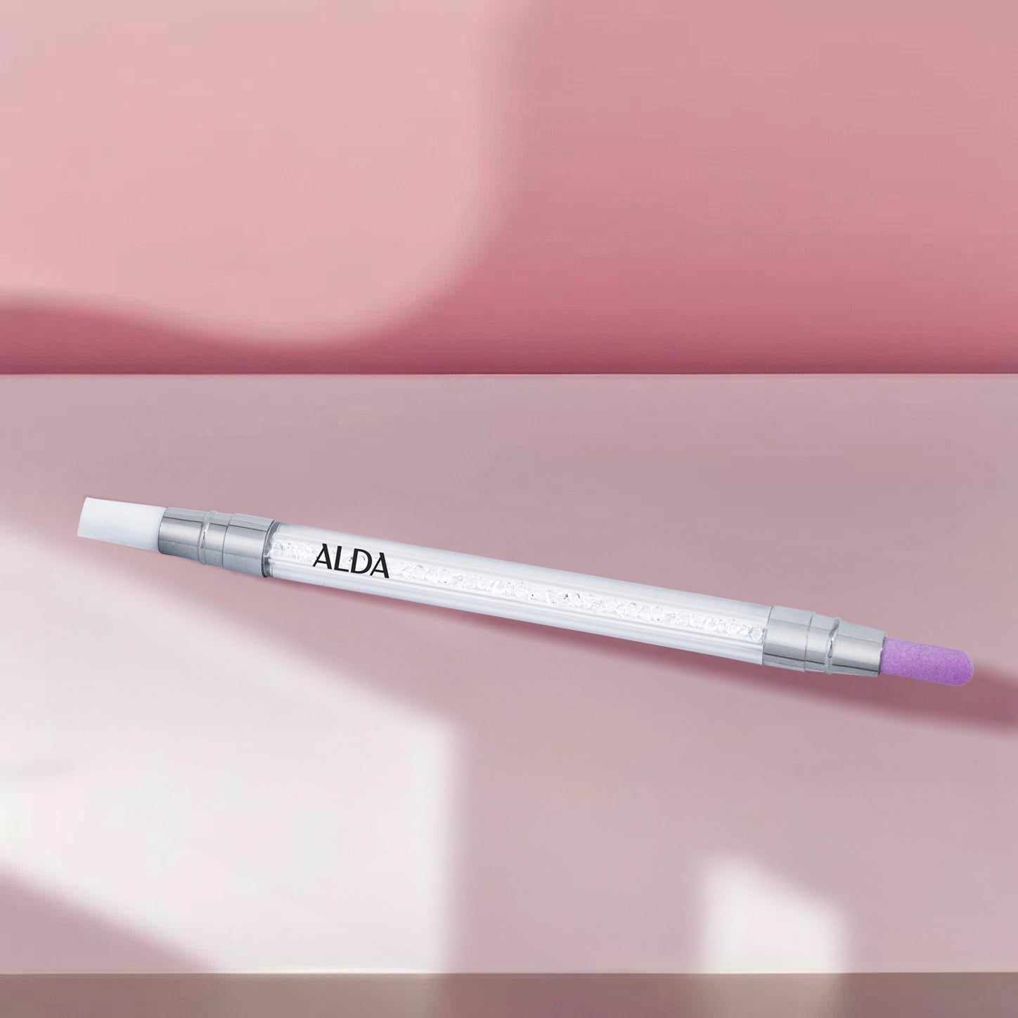 Alda Cuticle Pusher & Cleaner Pen