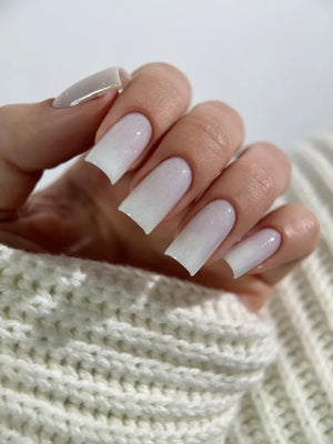 Luna Cover Base 11 - Milk with Shimmer