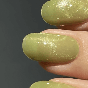 Adore Professional Metal Glass Cat Eye Gel Polish - Green Tea