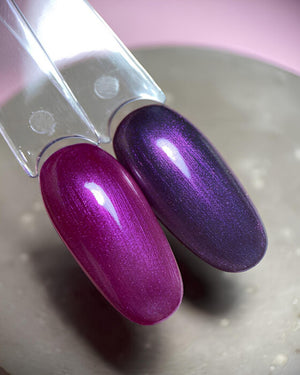 DARK Pink Pearl Top (DAMAGED EXTERIOR OF BOTTLE)