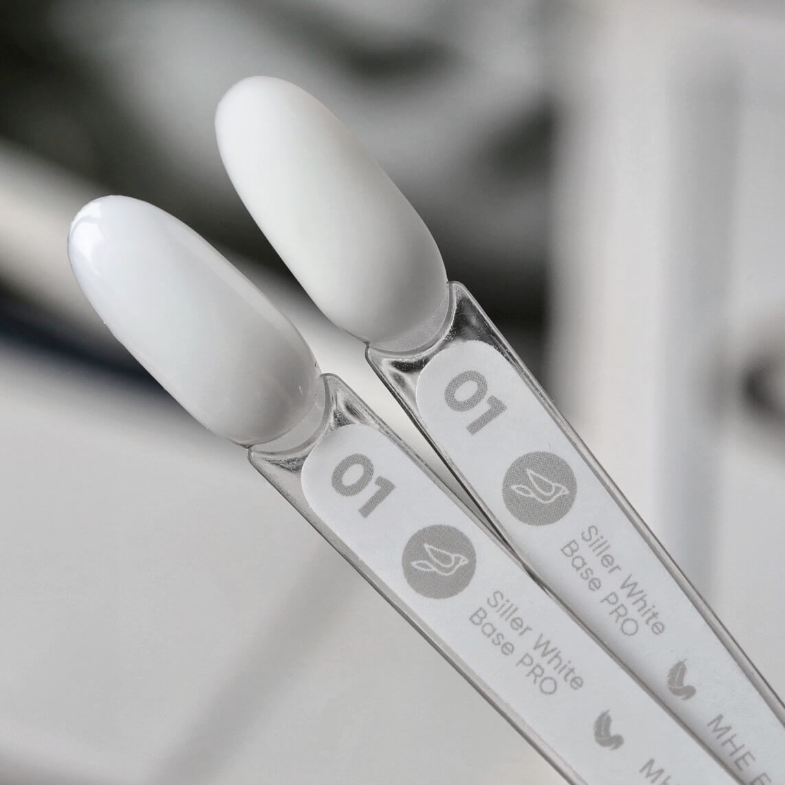 Siller White Base Pro #1