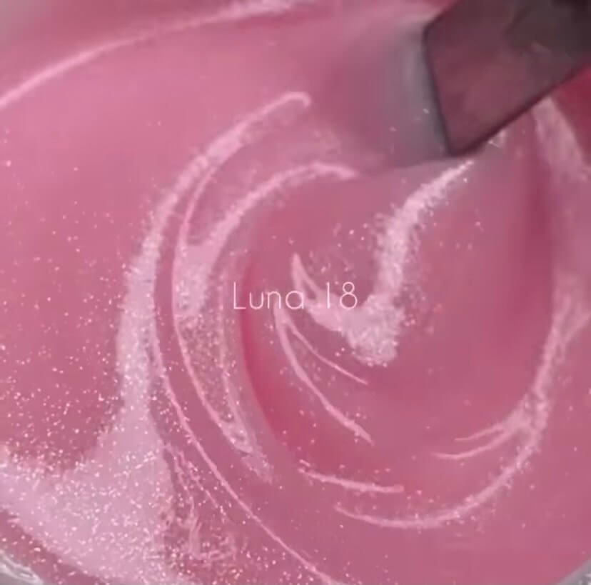 Luna Cover Base 18 - Light Pink Shimmer