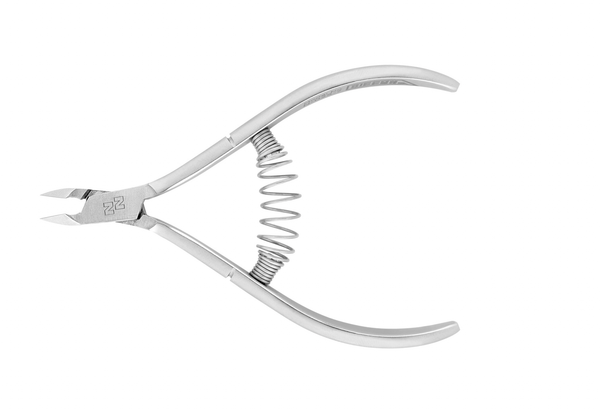 ナカソネニッパーCuticle Nipper Nakasone Amazon.co.jp: NAKASONE Cuticle Nipper, Gold : Beauty